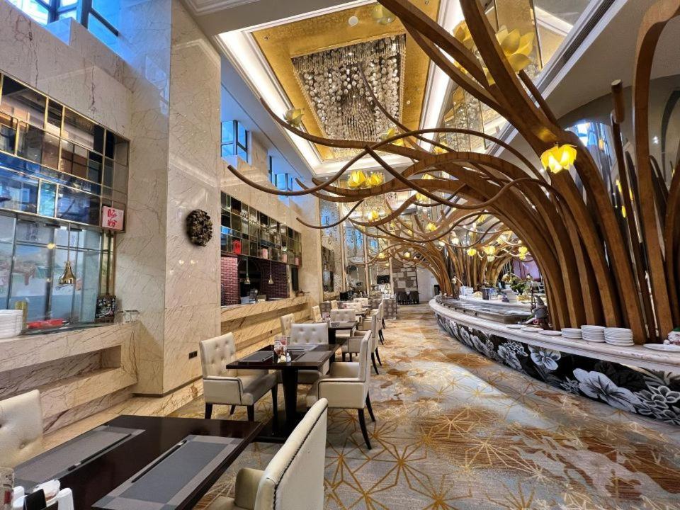 Menshine Gloria Plaza Hotel Шаньтоу Экстерьер фото